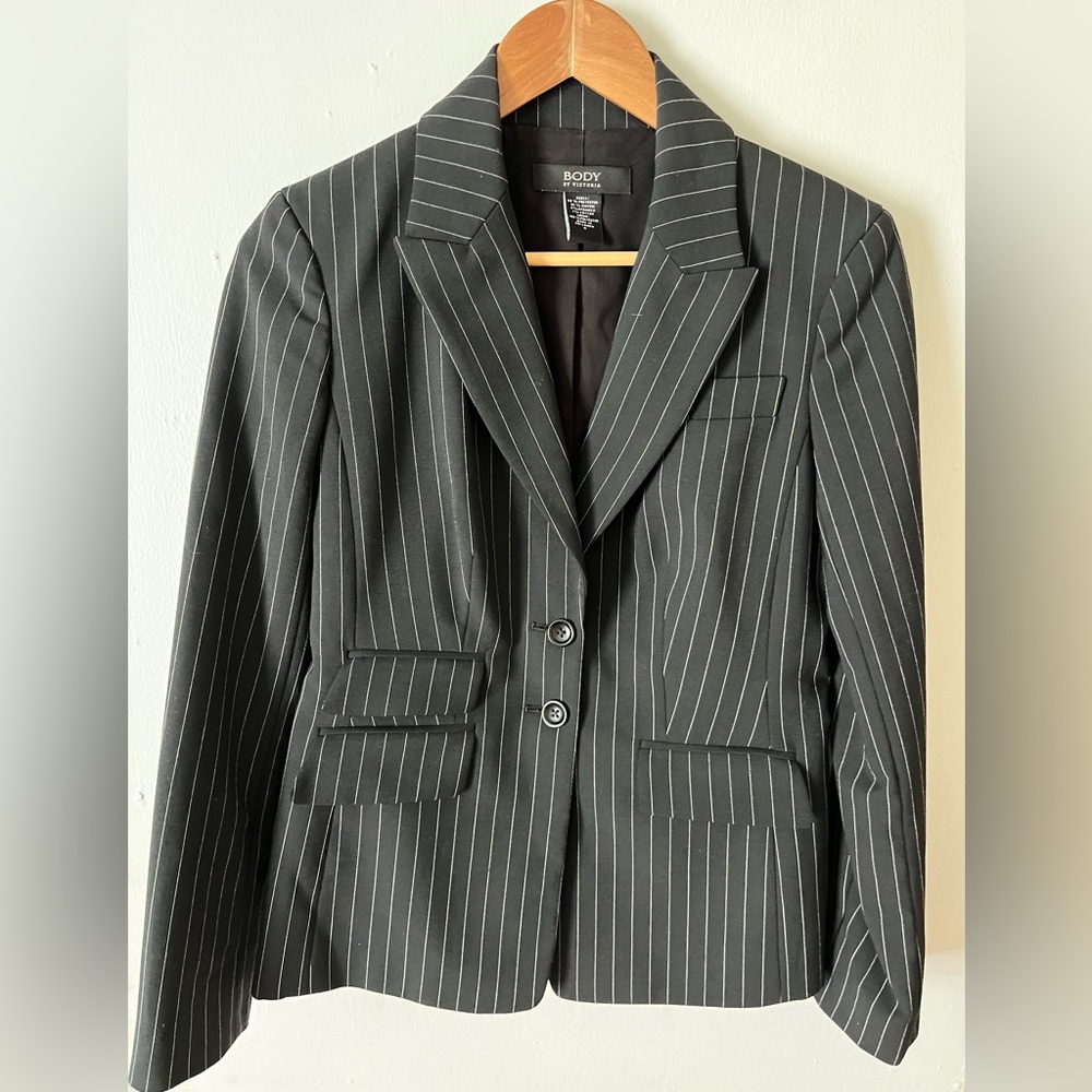 Body by Victoria Pinstriped Blazer Size 4